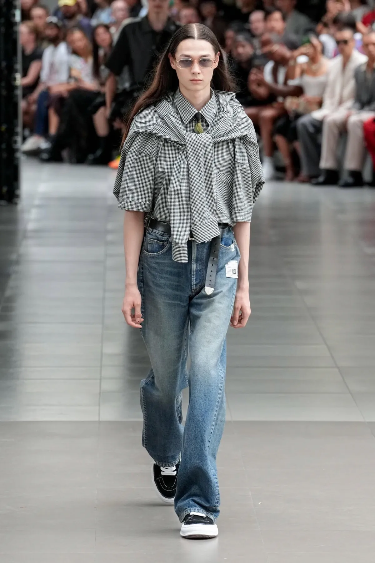 Printemps 2026 : Maison Mihara Yasuhiro redéfinit la notion de normalité