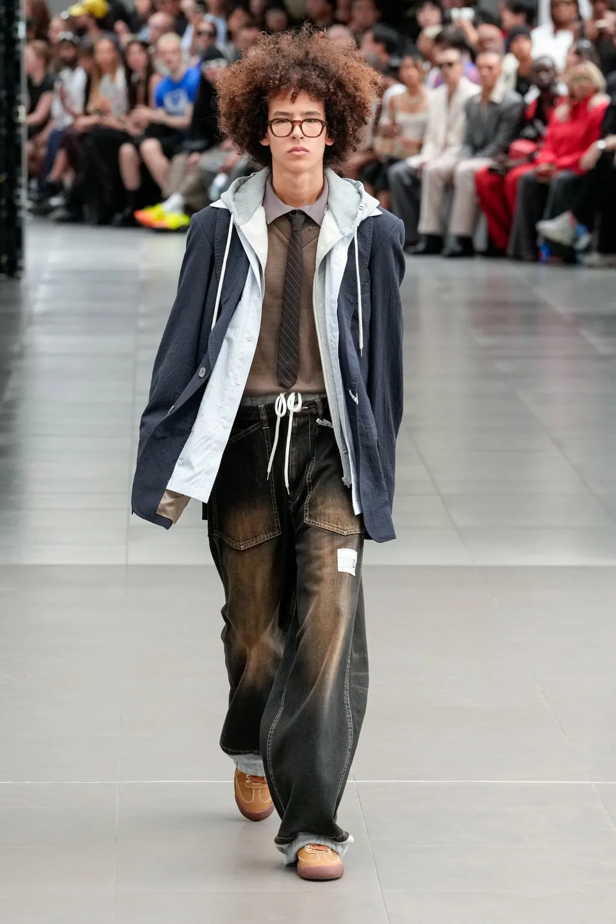 Printemps 2026 : Maison Mihara Yasuhiro redéfinit la notion de normalité