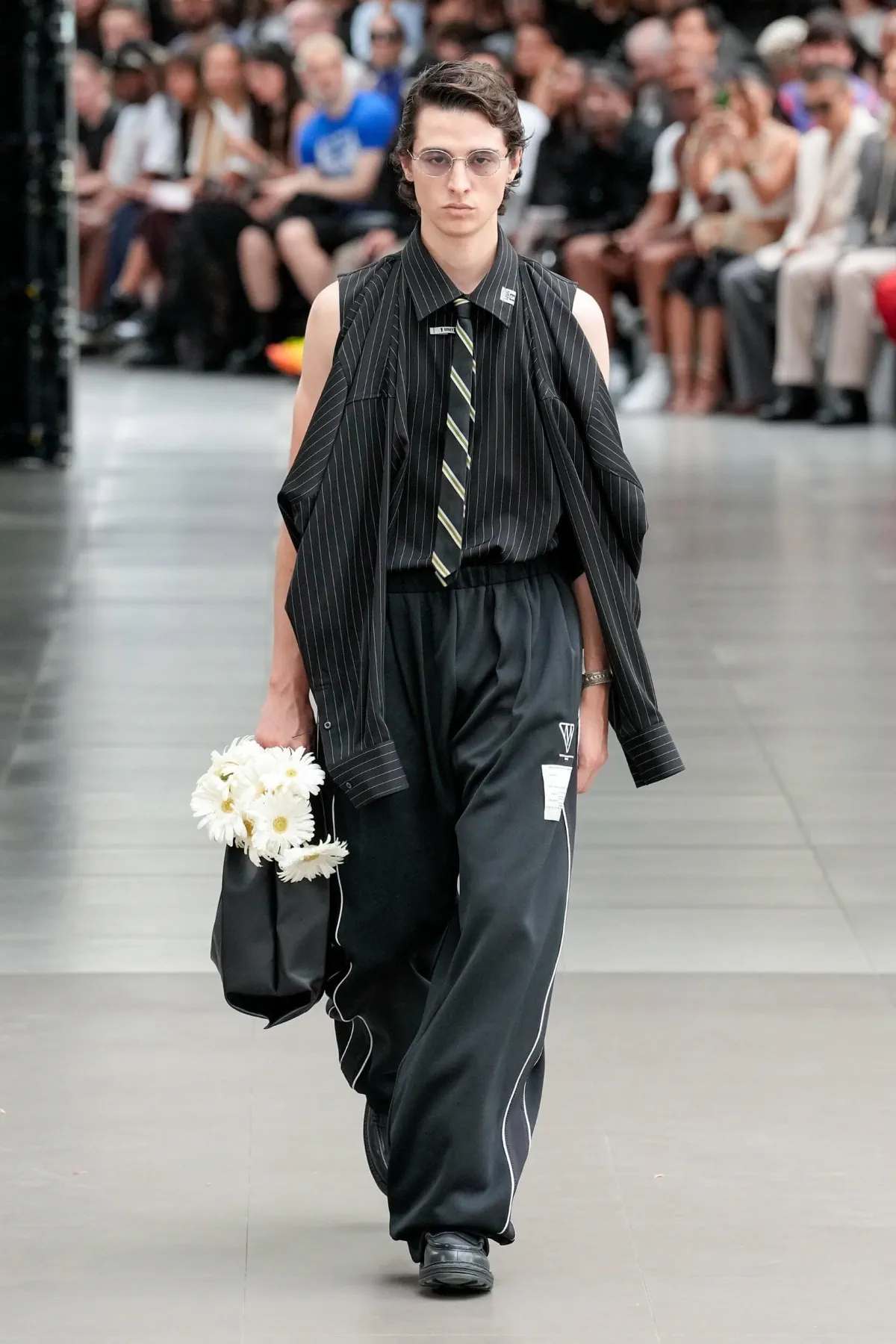 Printemps 2026 : Maison Mihara Yasuhiro redéfinit la notion de normalité