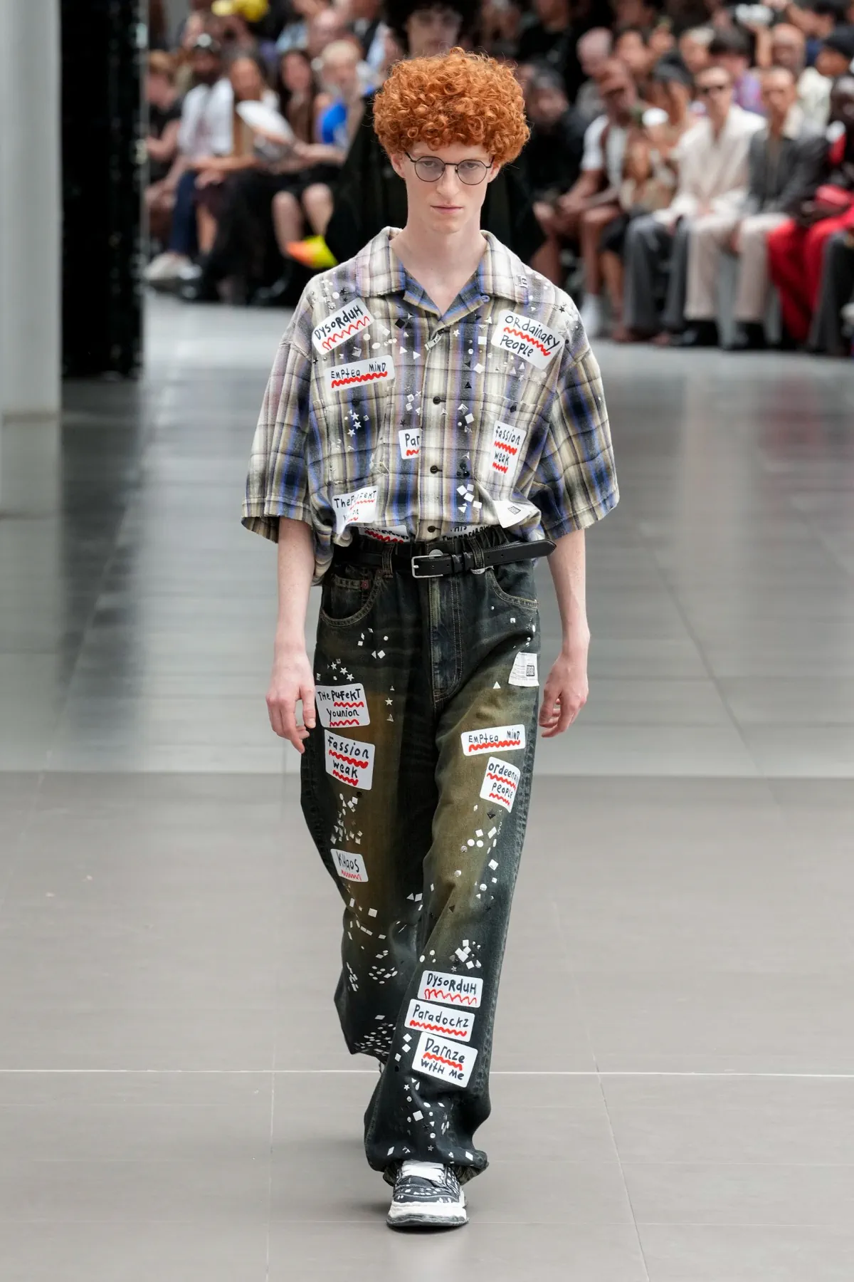 Printemps 2026 : Maison Mihara Yasuhiro redéfinit la notion de normalité