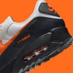 La Nike Air Max 90 « Racing Pack » enflamme l'asphalte