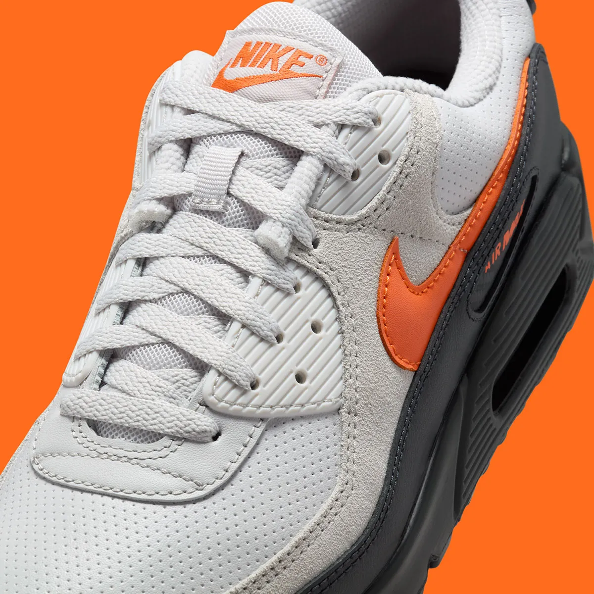 Nike Air Max 90 Racing Pack 6 La Nike Air Max 90 « Racing Pack » enflamme l'asphalte
