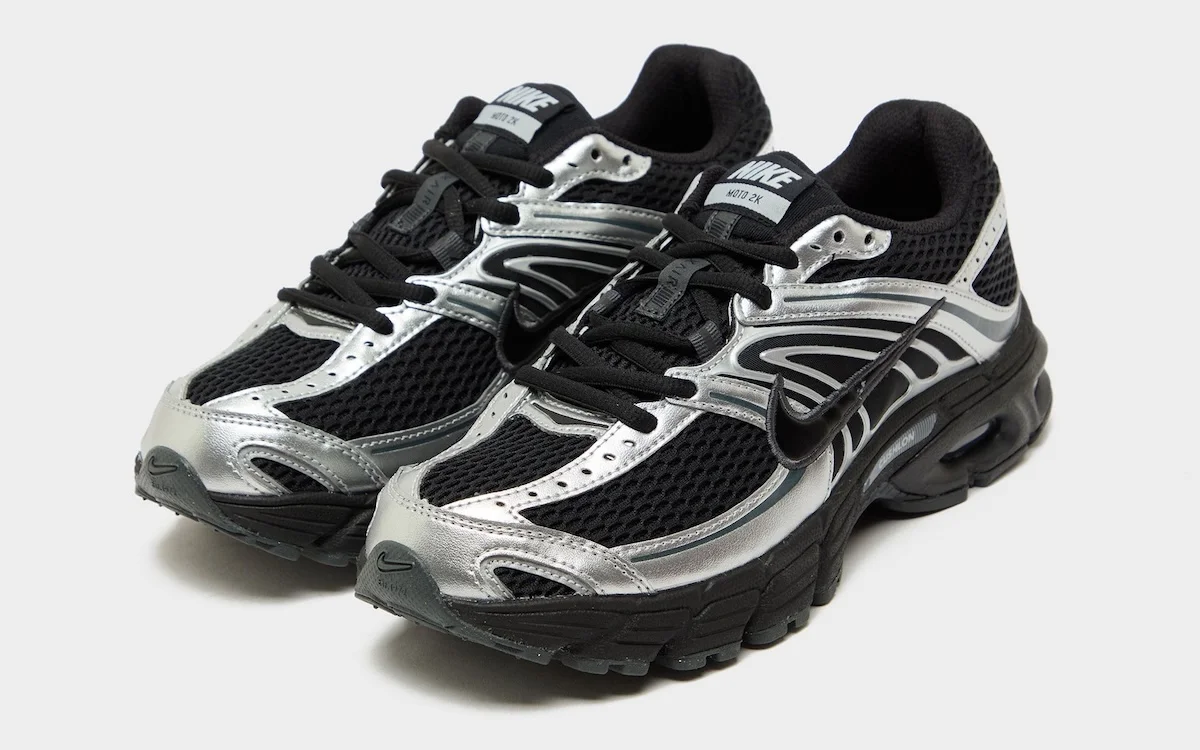 Nike Air Max Moto 2K 1 Nike Air Max Moto 2K fait son grand retour après dix-sept ans d'absence