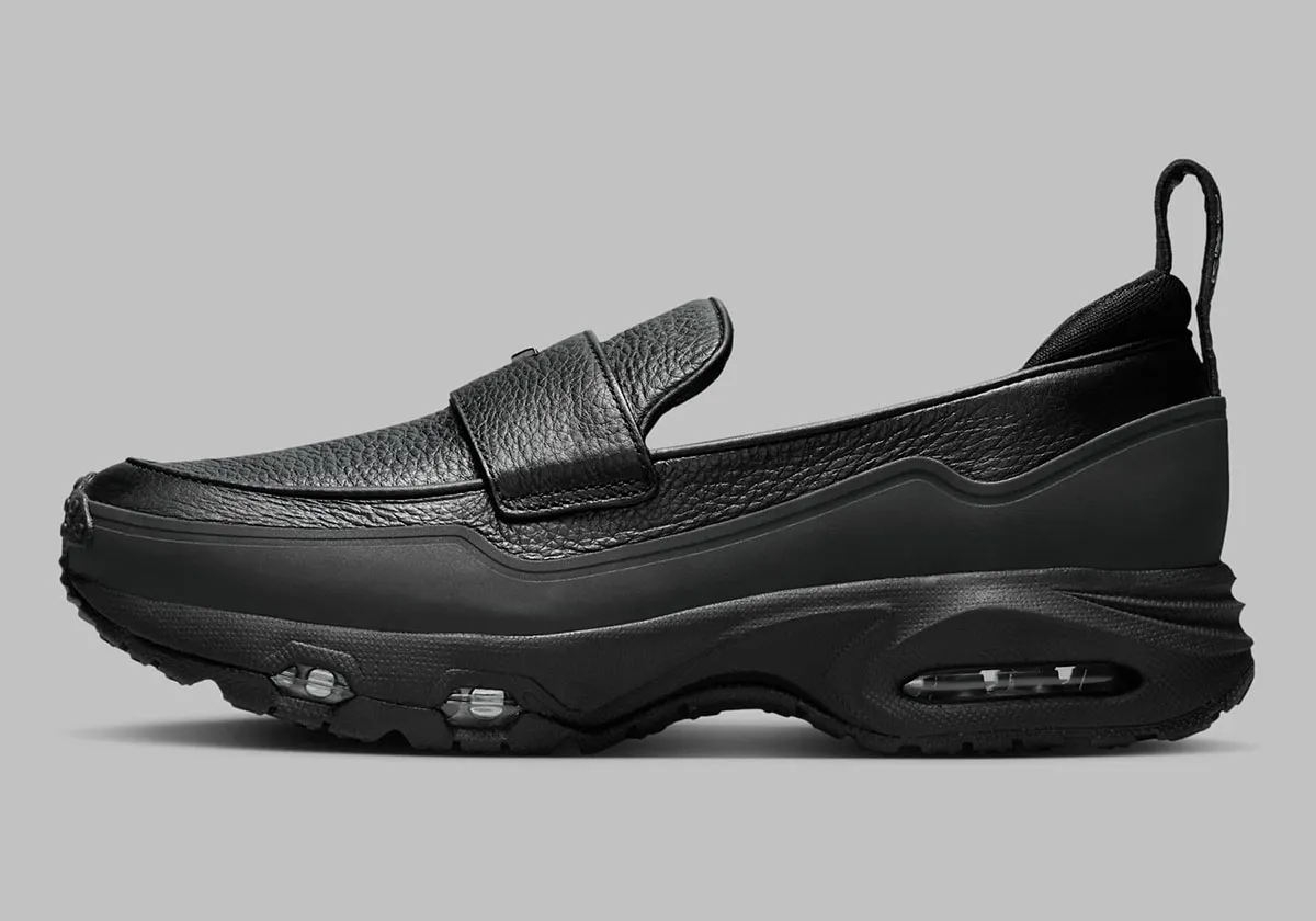 Nike Air Max Phenomena SWDC 1 Avec cette Nike Air Max Phenomena, Nike se lance dans la tendance sneaker-mocassin