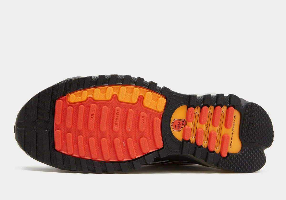 Nike Air Max TL 2.5 Bright Ceramic 5 La Nike Air Max TL 2.5 « Bright Ceramic » est prête à enflammer vos pieds cet été