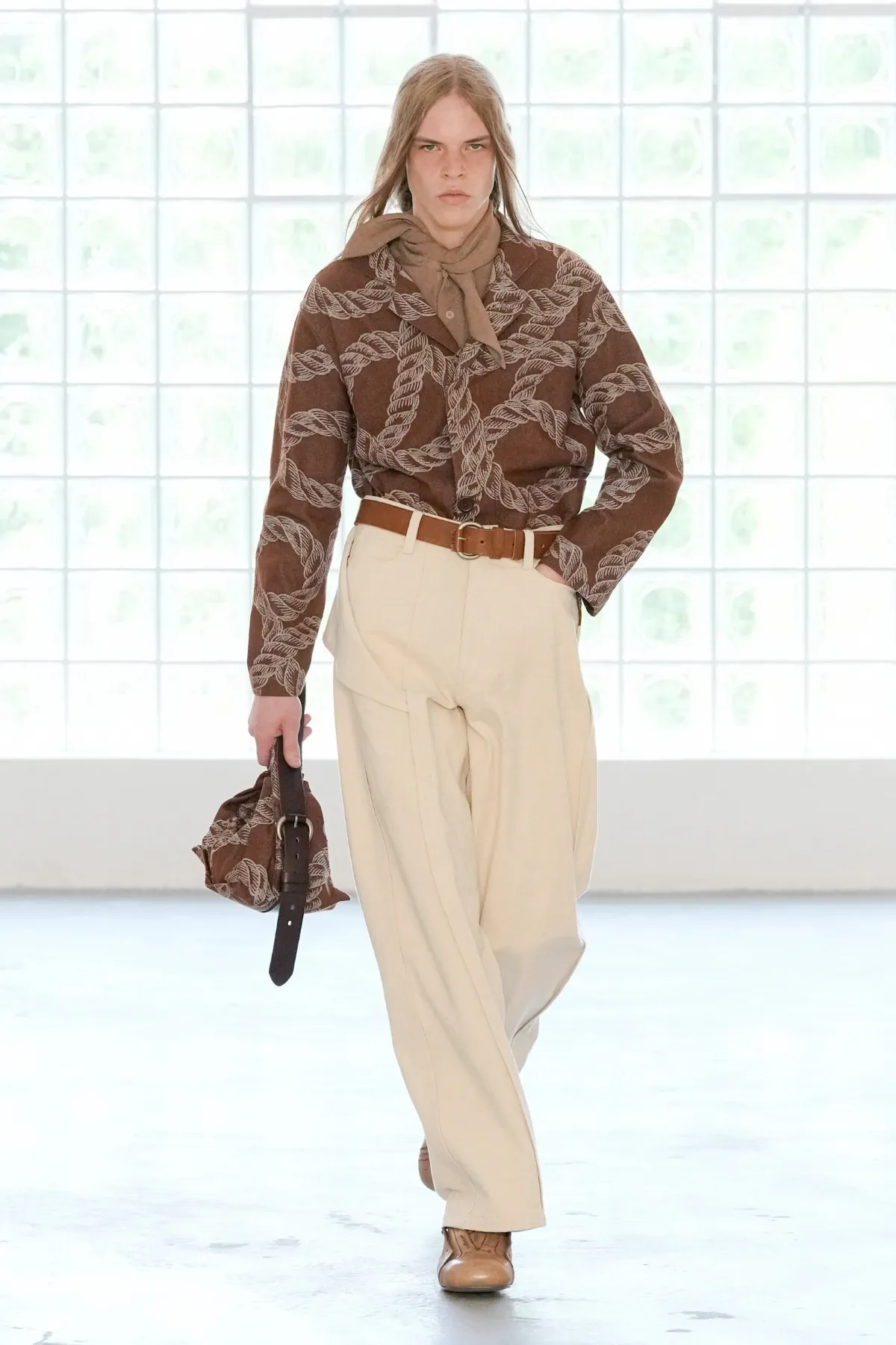 PRONOUNCE dévoile une collection printemps 2026 inspirée des cerfs-volants traditionnels chinois