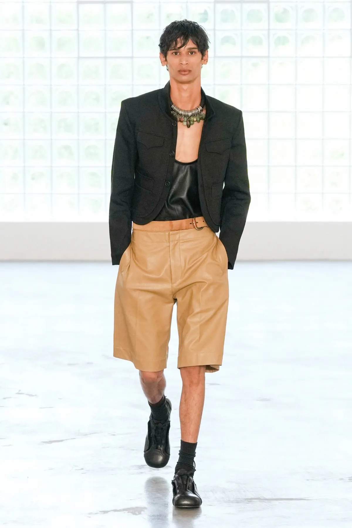 PRONOUNCE dévoile une collection printemps 2026 inspirée des cerfs-volants traditionnels chinois