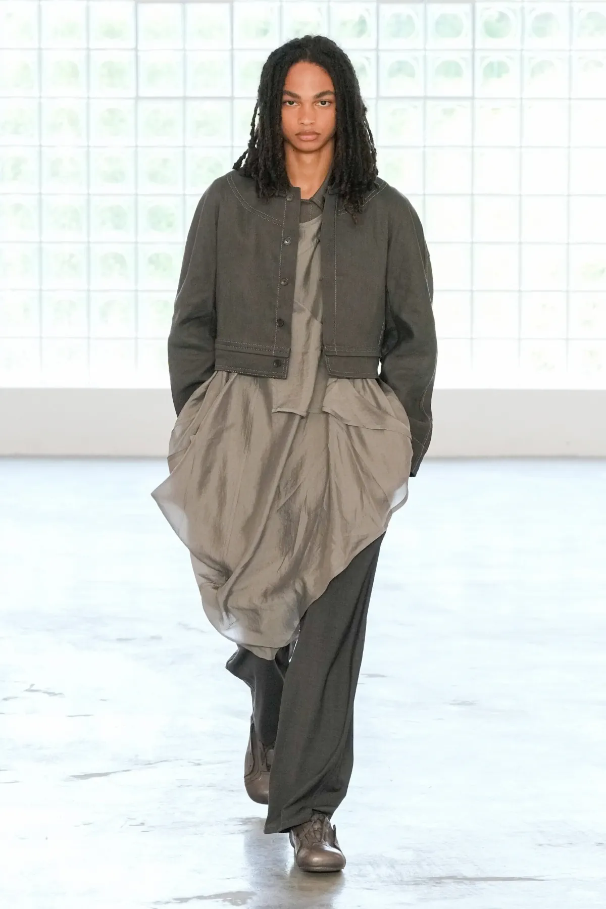 PRONOUNCE dévoile une collection printemps 2026 inspirée des cerfs-volants traditionnels chinois