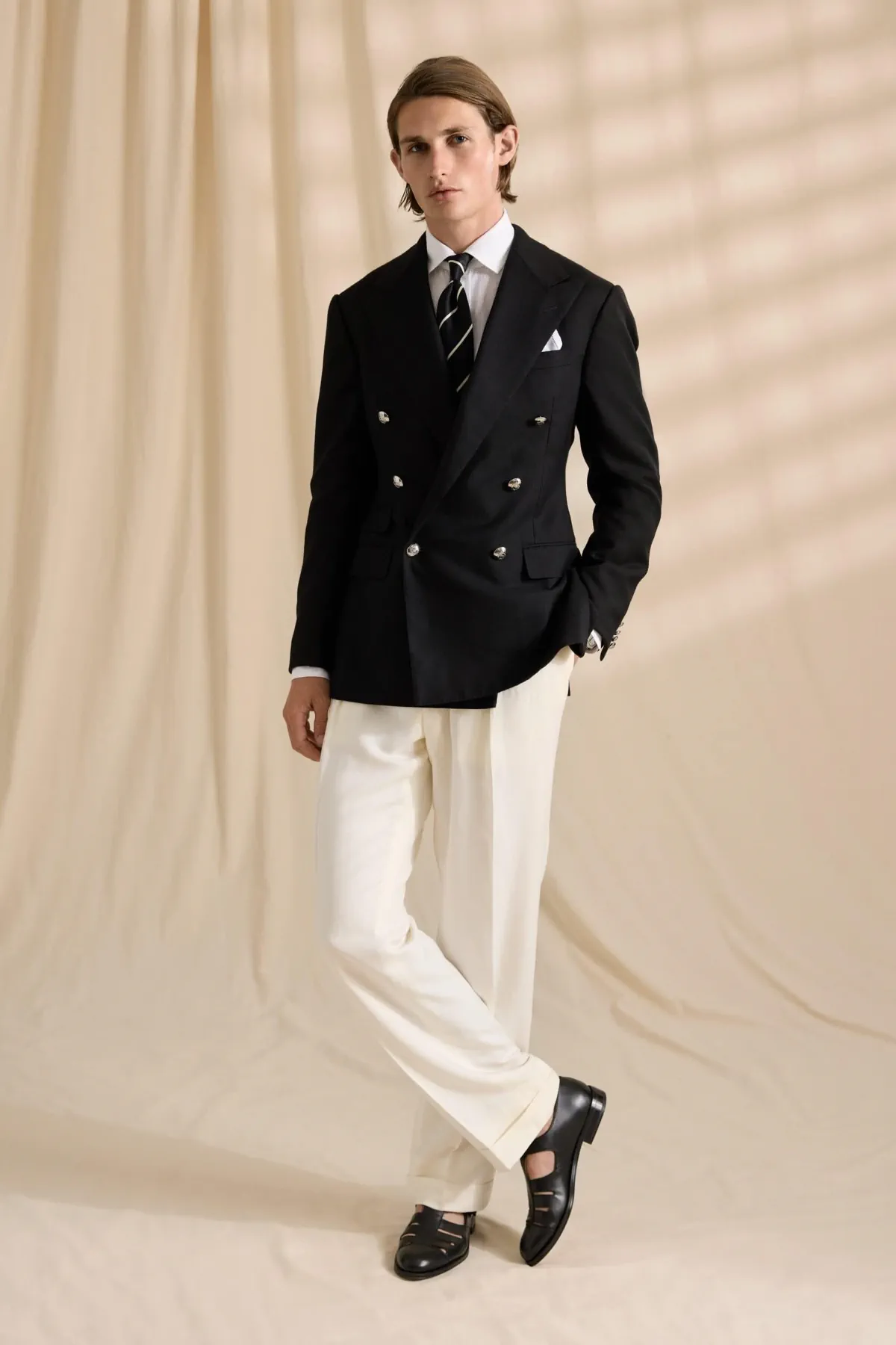 La collection Printemps 2026 de Ralph Lauren Purple Label célèbre le voyageur moderne