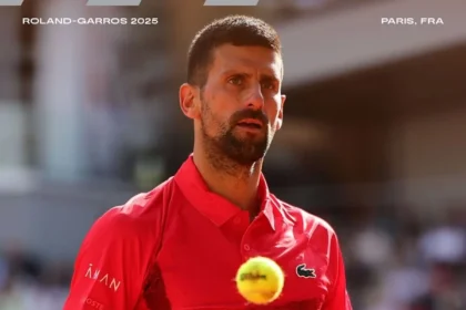 Résumé de la journée du lundi 2 juin 2025 à Roland-Garros : Novak Djokovic atteint sa centième victoire, Jannik Sinner impressionne et Loïs Boisson réalise l'exploit du siècle à Roland-Garros