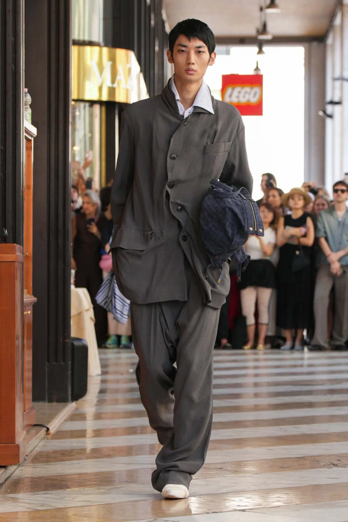 Vivienne Westwood Printemps 2026 : un vestiaire sans frontières