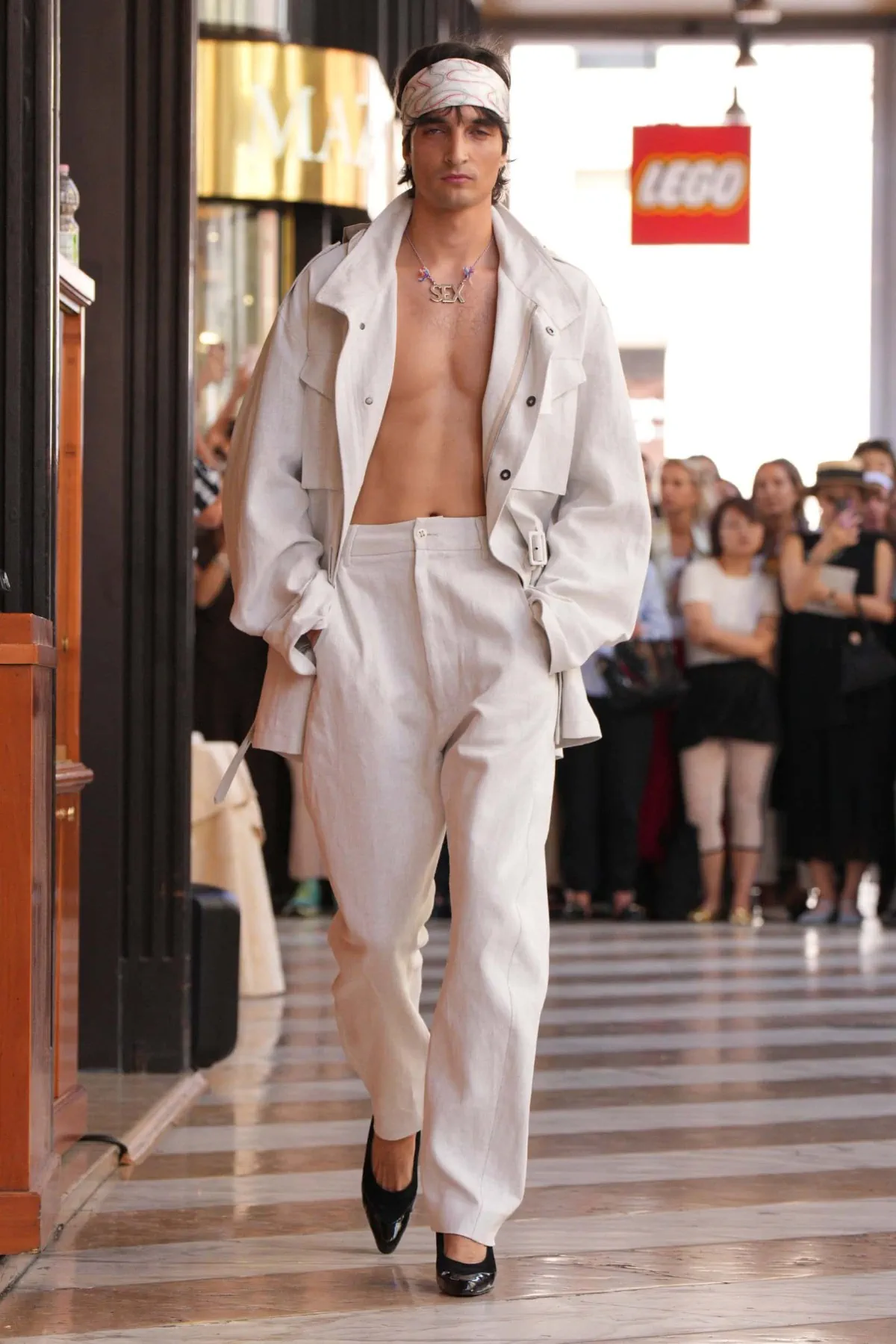 Vivienne Westwood Printemps 2026 : un vestiaire sans frontières