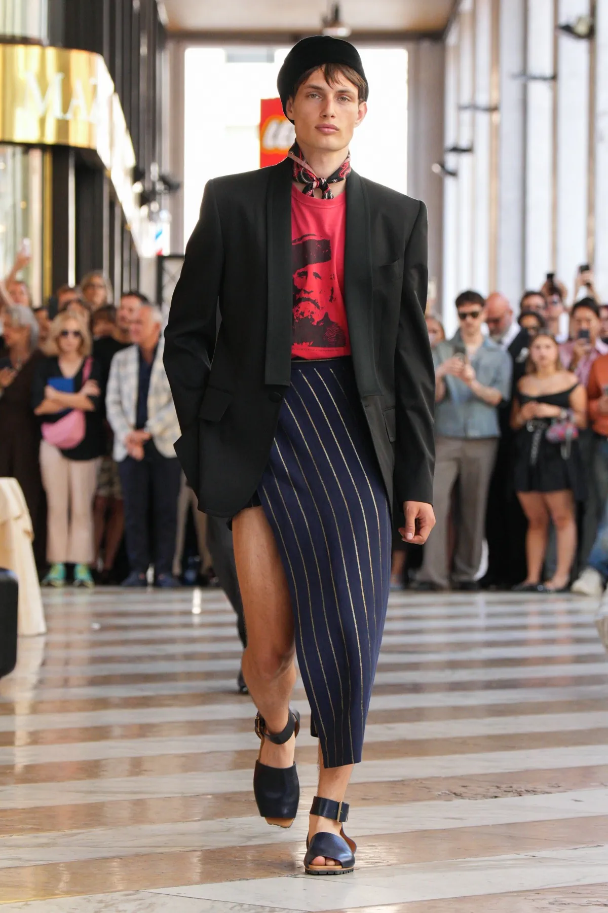 Vivienne Westwood Printemps 2026 : un vestiaire sans frontières