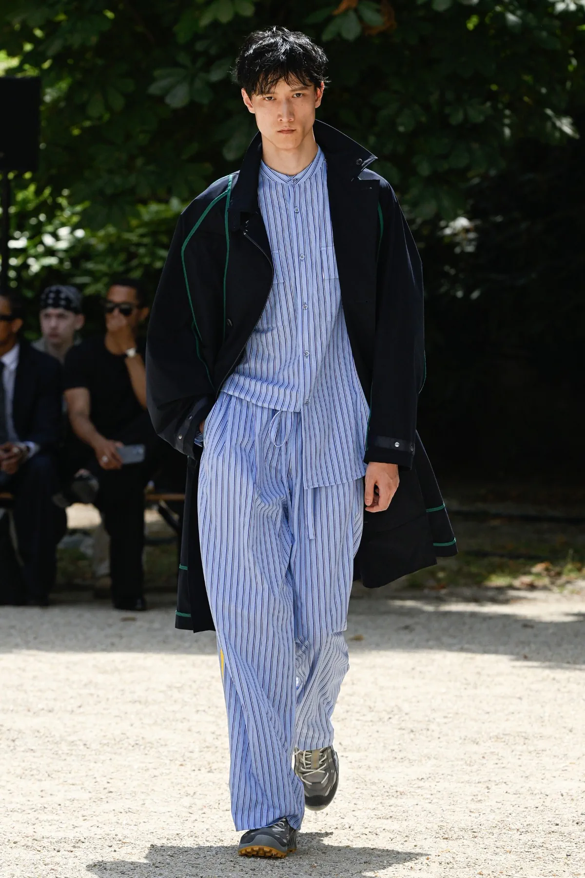 White Mountaineering réinvente l'héritage de la mode outdoor pour le printemps 2026