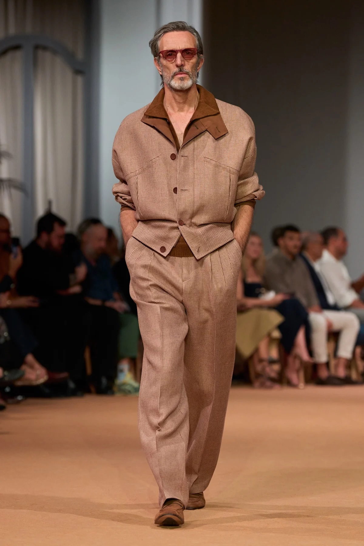 ZEGNA transforme Dubaï en laboratoire de la mode masculine pour le printemps 2026