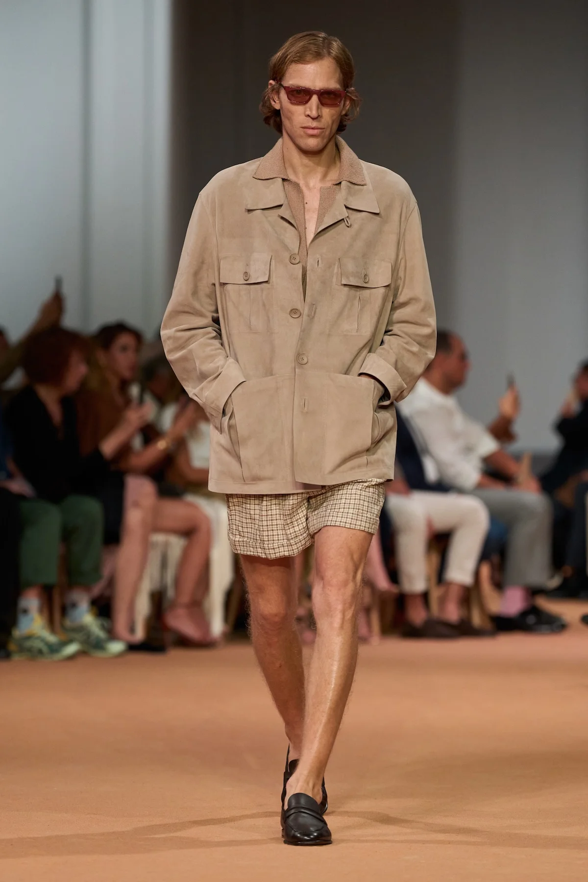 ZEGNA transforme Dubaï en laboratoire de la mode masculine pour le printemps 2026