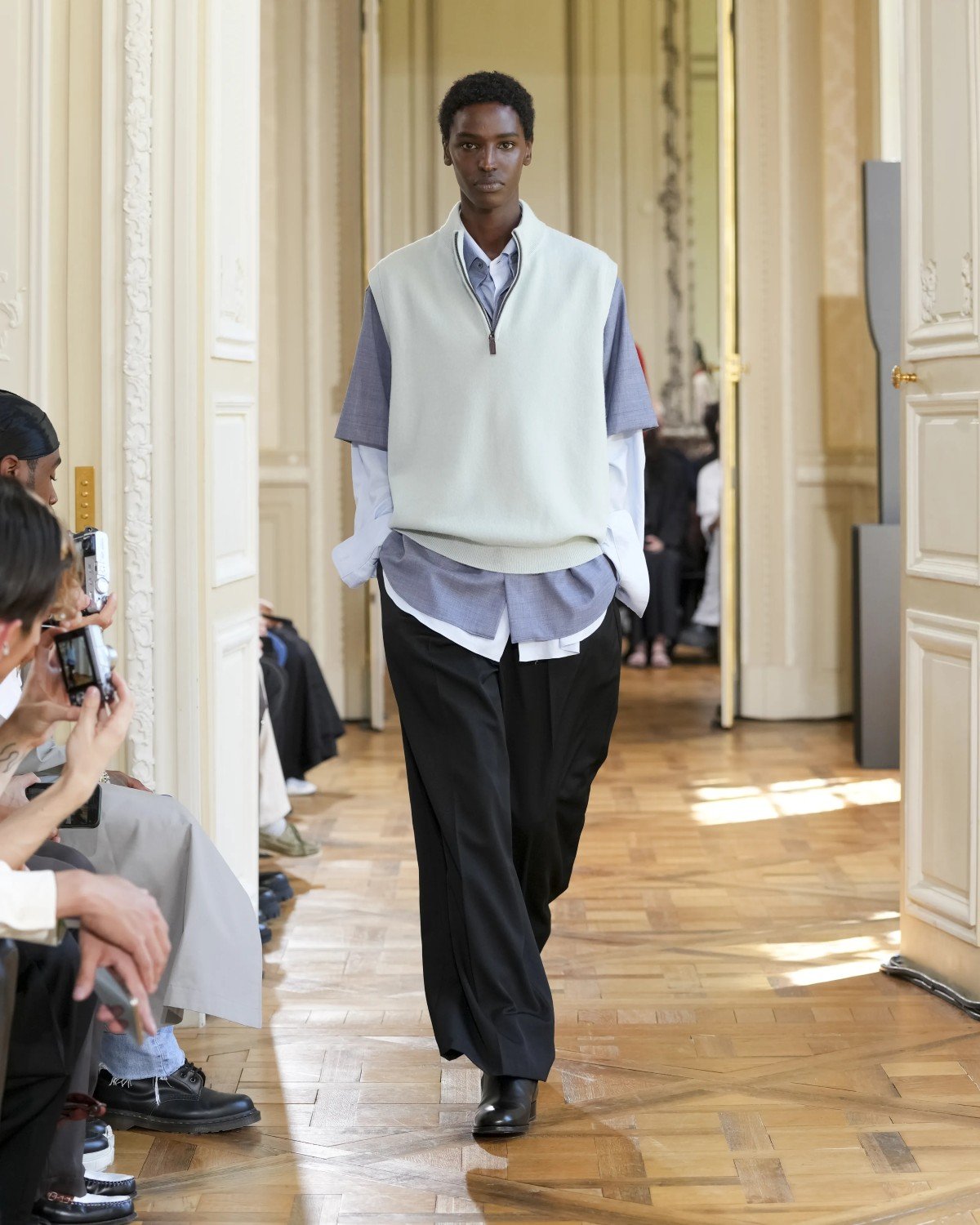 Pour le printemps 2026, ssstein révèle la beauté de la retenue japonaise