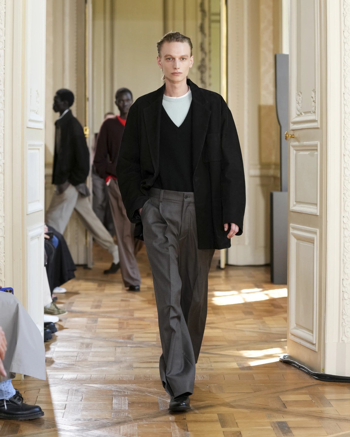 ssstein Spring Summer 2026 Paris Fasshion Week 4 Pour le printemps 2026, ssstein révèle la beauté de la retenue japonaise