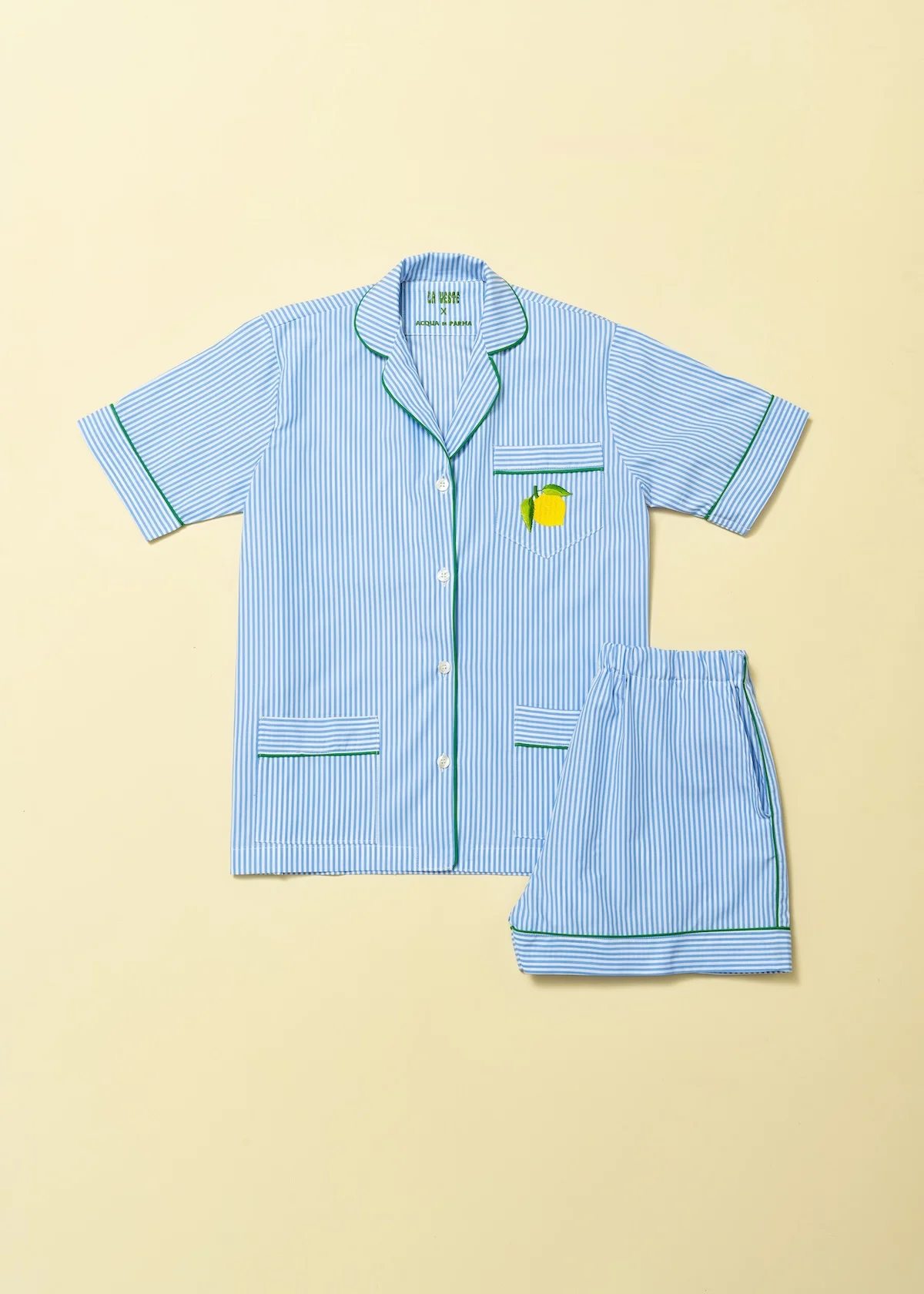 Acqua di Parma X La Veste 1 Acqua di Parma et La Veste dévoilent une collection capsule de pyjamas qui réinvente l'élégance estivale masculine