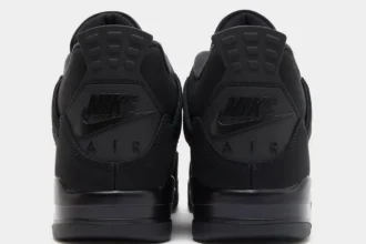 Air Jordan 4 “Black Cat”, les images officielles dévoilées