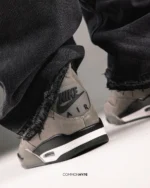 L’Air Jordan 4 « Cave Stone » s’impose comme la sneaker incontournable de l’automne 2025