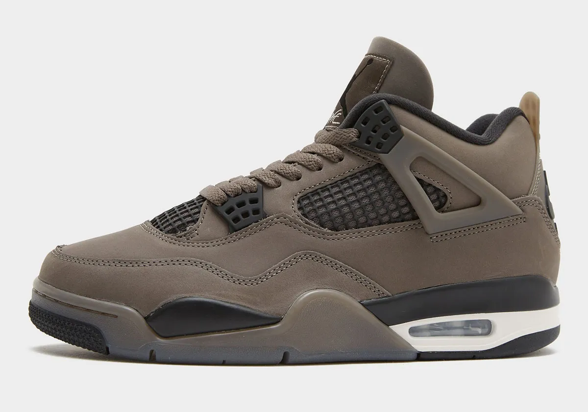Air Jordan 4 Cave Stone 3 L’Air Jordan 4 « Cave Stone » s’impose comme la sneaker incontournable de l’automne 2025