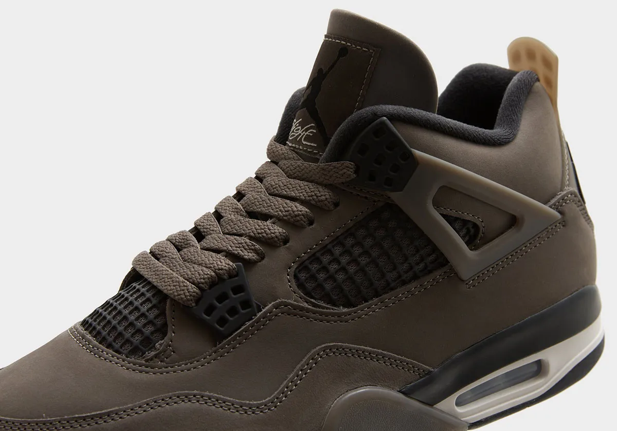 Air Jordan 4 Cave Stone 4 L’Air Jordan 4 « Cave Stone » s’impose comme la sneaker incontournable de l’automne 2025