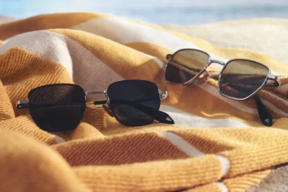 Breitling et Cutler and Gross dévoilent une collection de lunettes de soleil parfaite pour l’été