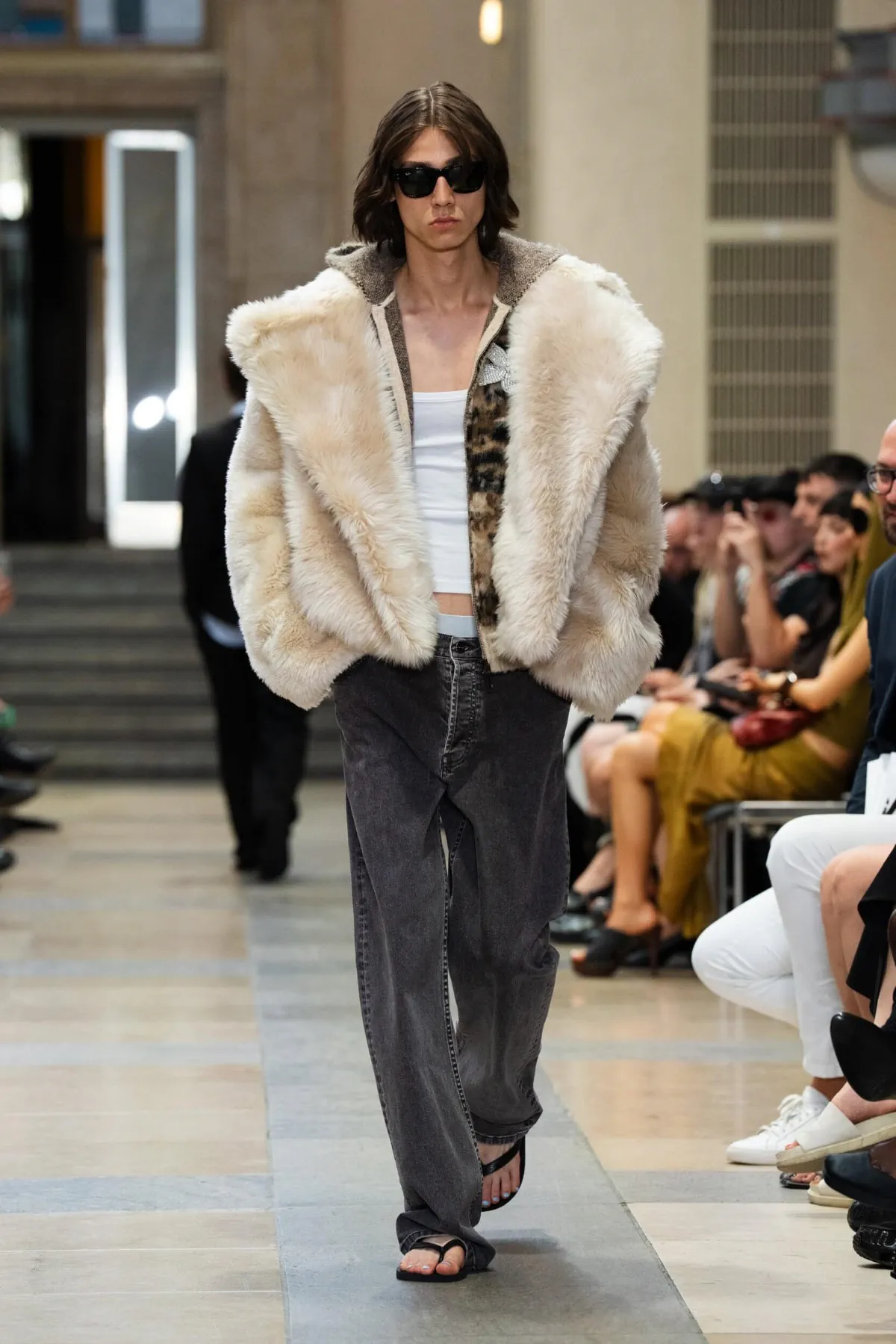 Printemps 2026 : David Koma révèle une masculinité fragmentée