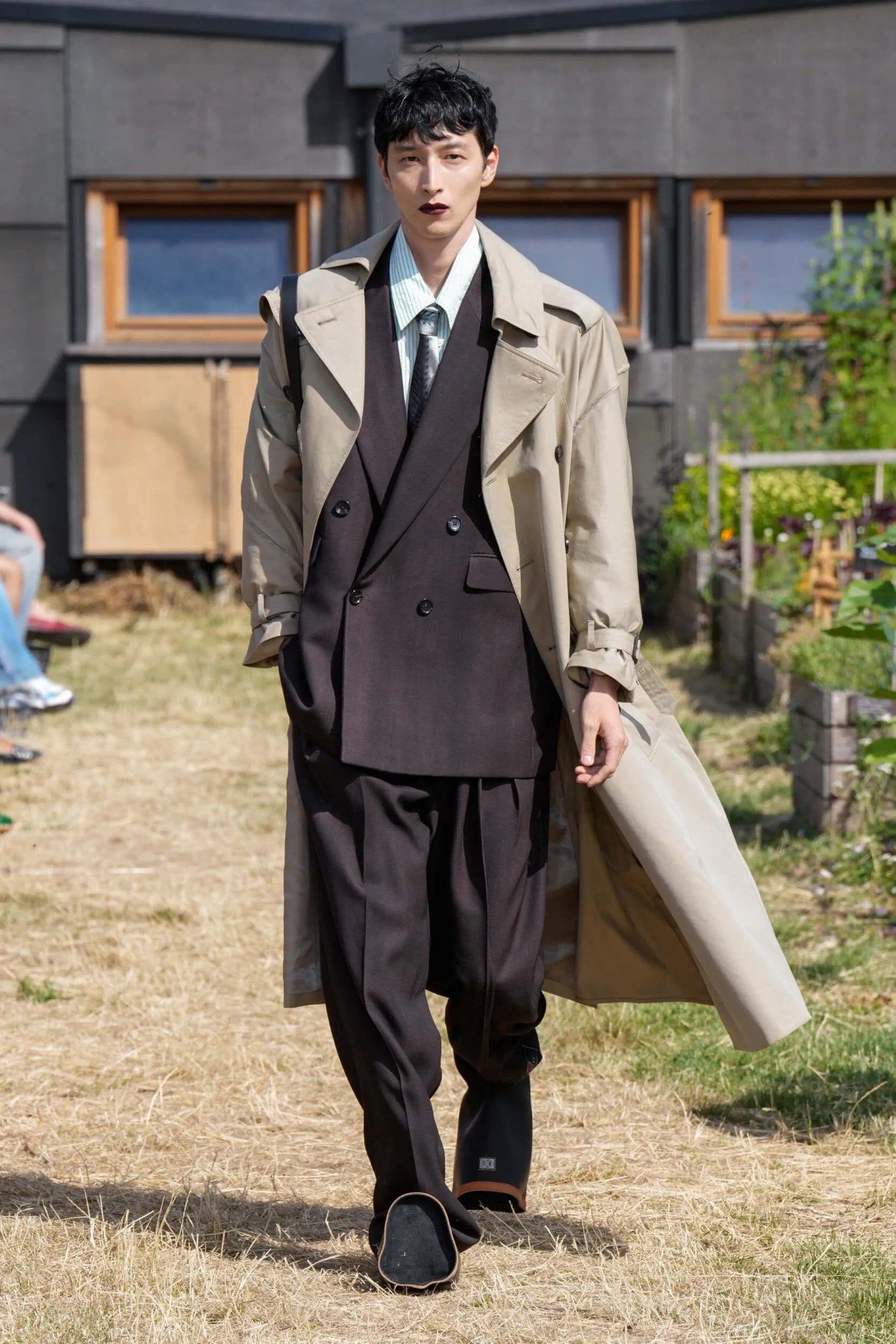 Doublet cultive une mode fertile et consciente pour le printemps 2026