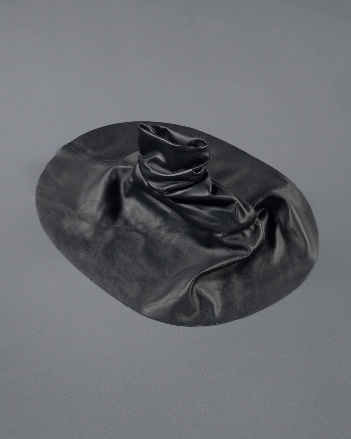 ISSEY MIYAKE x Camper Collection Peu Form 1 ISSEY MIYAKE et Camper : une approche radicale de la chaussure avec la collection Peu Form