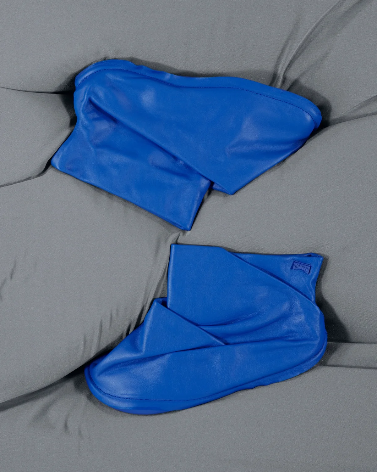 ISSEY MIYAKE x Camper Collection Peu Form 4 ISSEY MIYAKE et Camper : une approche radicale de la chaussure avec la collection Peu Form