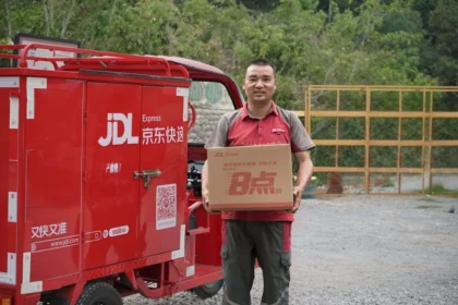 Le géant JD.com prépare une offre sur l'allemand Ceconomy