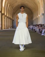 Jacquemus Spring Summer 2026 Paris Fashion Week 1 JACQUEMUS Printemps 2026 : vision renouvelée de l'élégance masculine