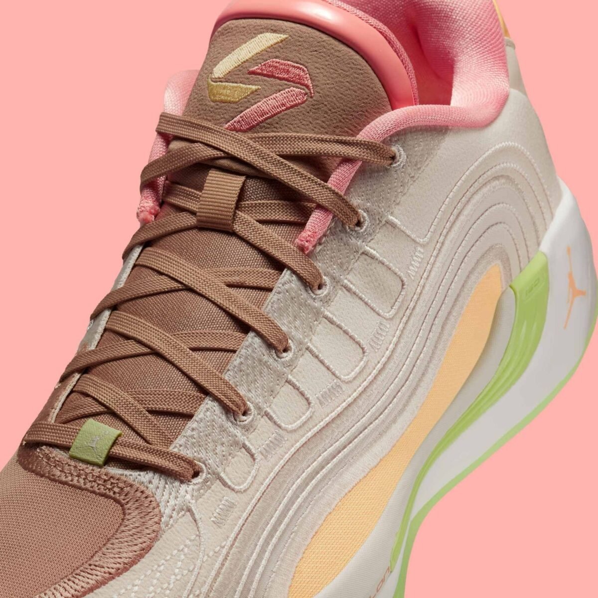 Jordan Luka 4 Light Orewood and Tangerine 6 La Jordan Luka 4 « Light Orewood and Tangerine » sera bientôt disponible