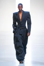 Juun.J Spring Summer 2026 Paris Fashion Week 1 La collection Printemps 2026 de JUUN.J réinvente l'élégance juvénile