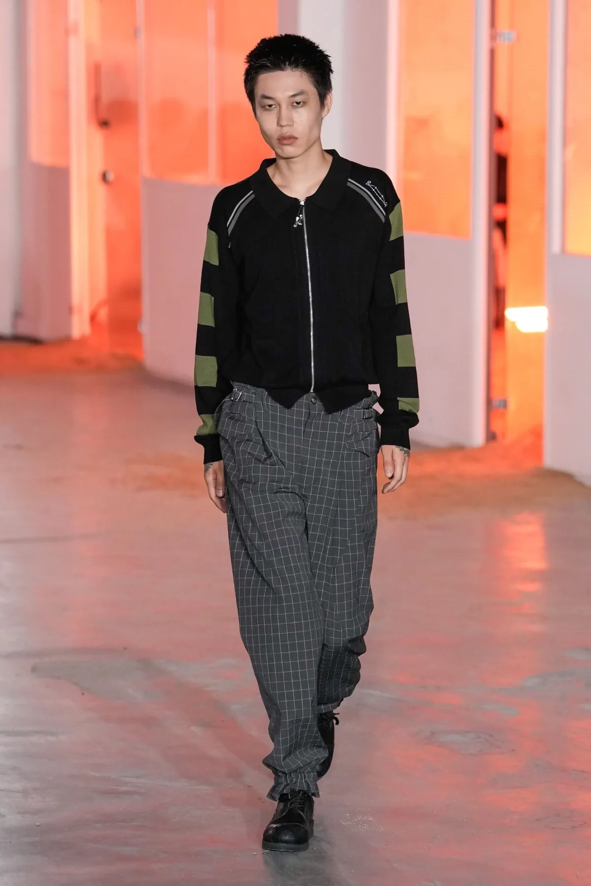 Printemps 2026 : Kiko Kostadinov réinvente le vestiaire masculin insulaire