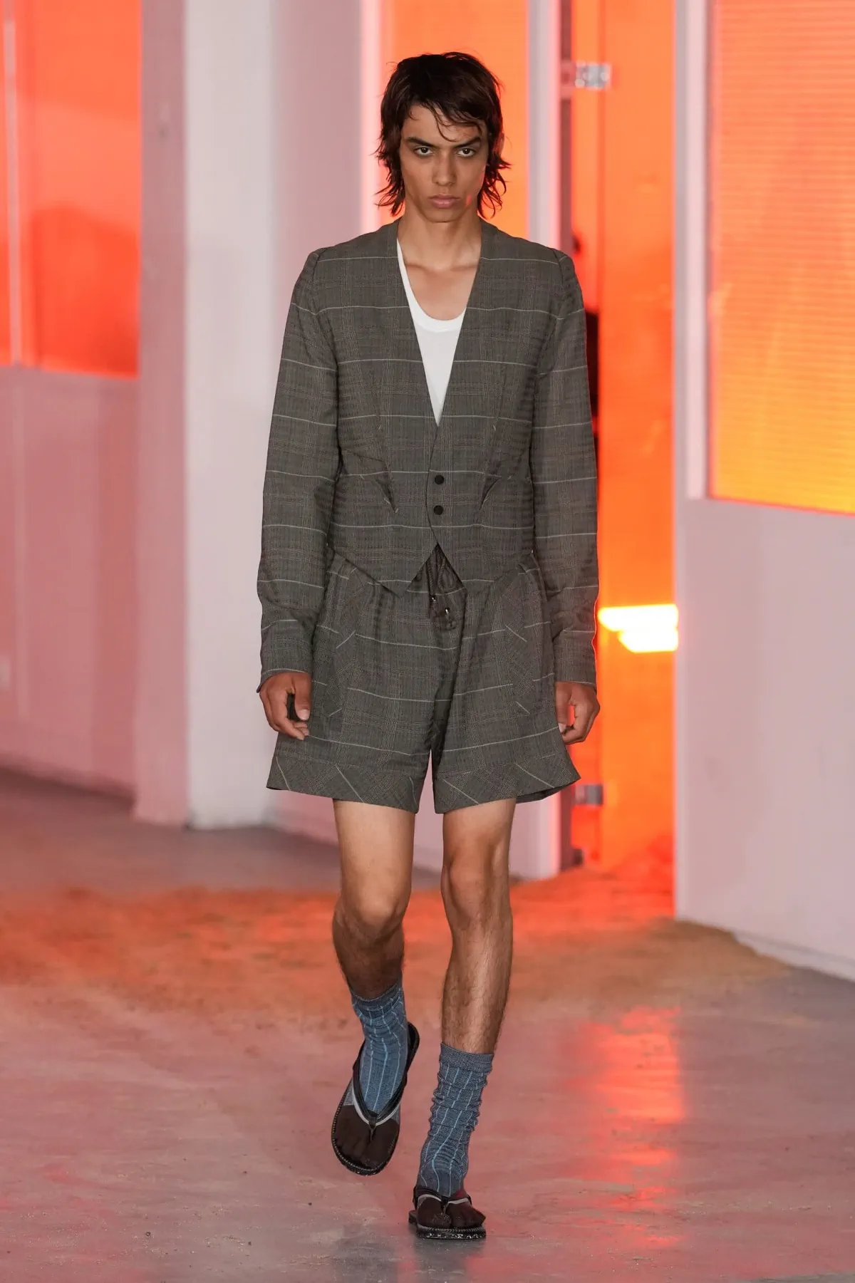 Printemps 2026 : Kiko Kostadinov réinvente le vestiaire masculin insulaire