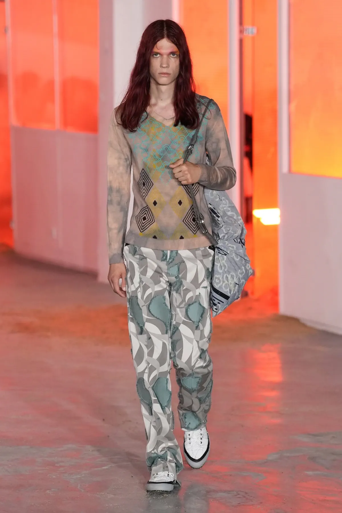 Printemps 2026 : Kiko Kostadinov réinvente le vestiaire masculin insulaire