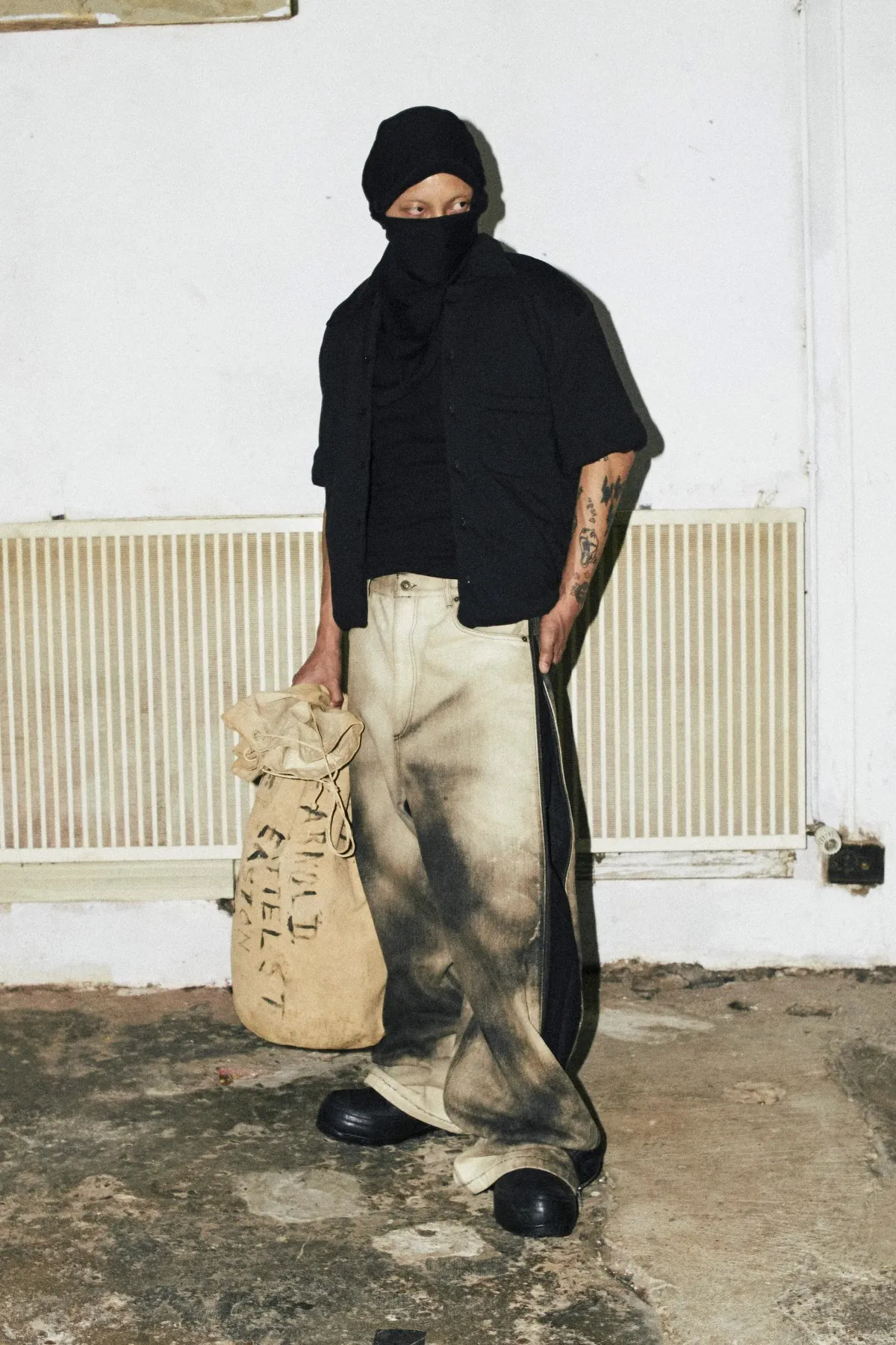 La collection printemps 2026 de LỰU ĐẠN clôt une trilogie sur une note d'espoir