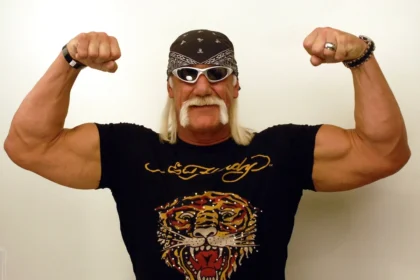 Hulk Hogan, la légende du catch américain, s'éteint à l'âge de 71 ans