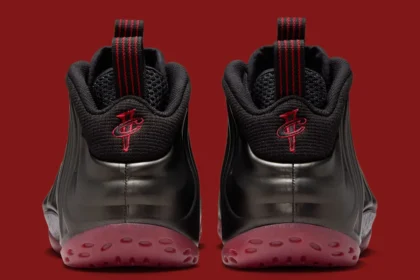 Les images officielles de la Nike Air Foamposite One « Cough Drop » dévoilées