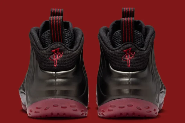 Les images officielles de la Nike Air Foamposite One « Cough Drop » dévoilées