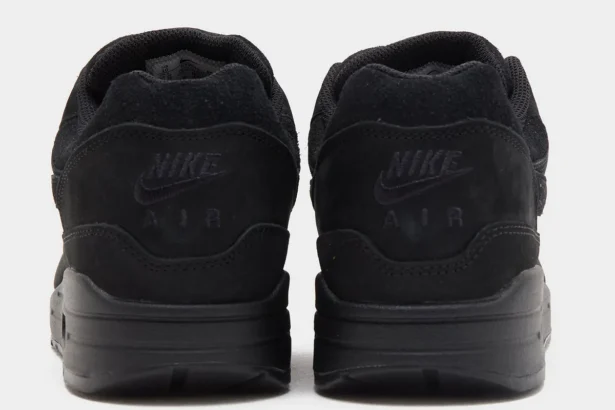 La Nike Air Max 1 PRM « Black Cat » annonce son grand retour