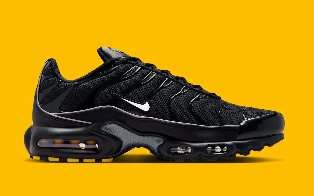 Nike Air Max Plus Black Reflective 3 La Nike Air Max Plus « Black Reflective » est prévue pour l'automne