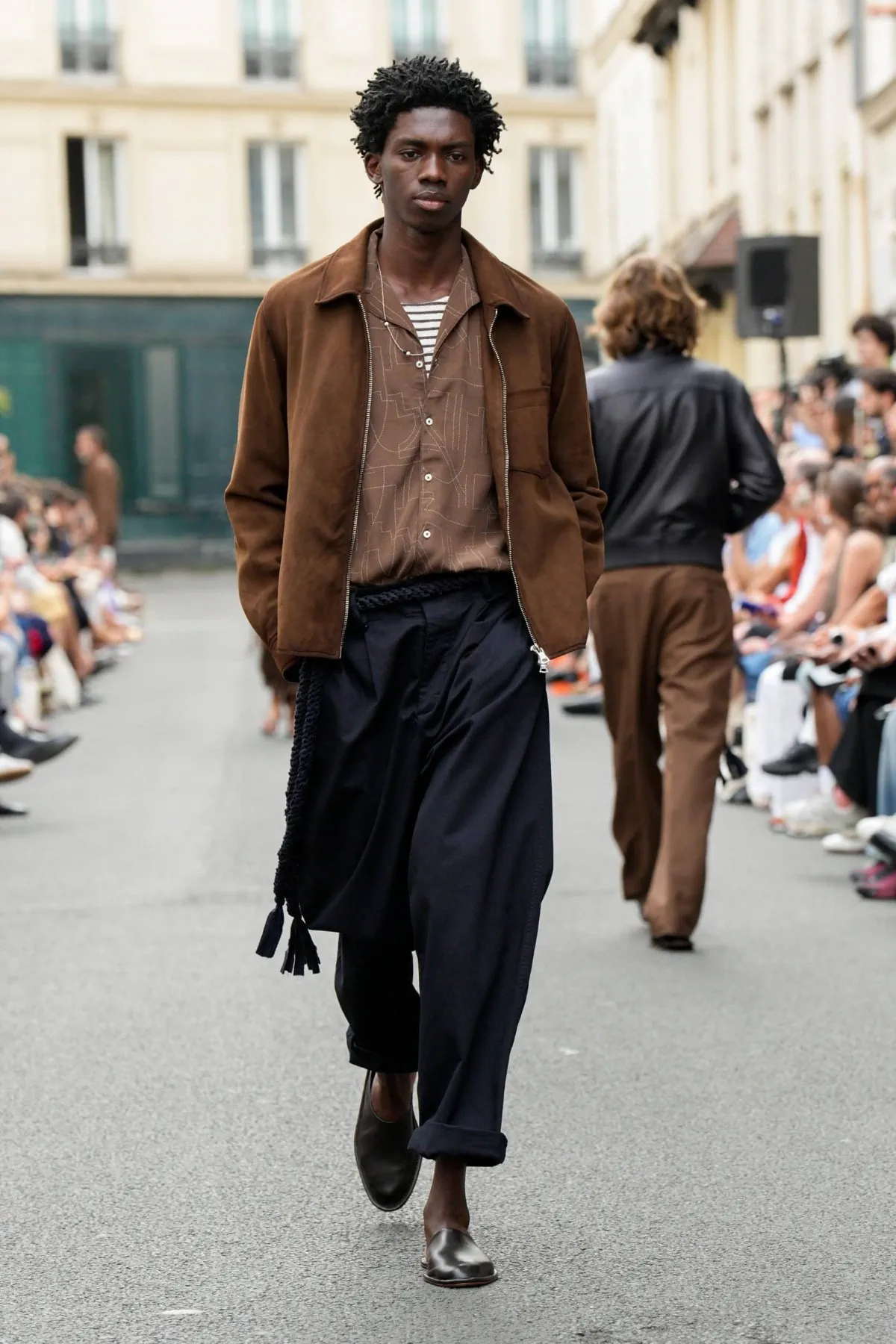 Au printemps 2026, Officine Générale dévoile un Paris imaginaire face à la mer