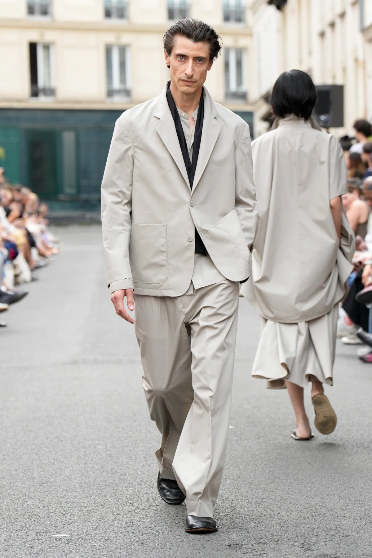 Au printemps 2026, Officine Générale dévoile un Paris imaginaire face à la mer