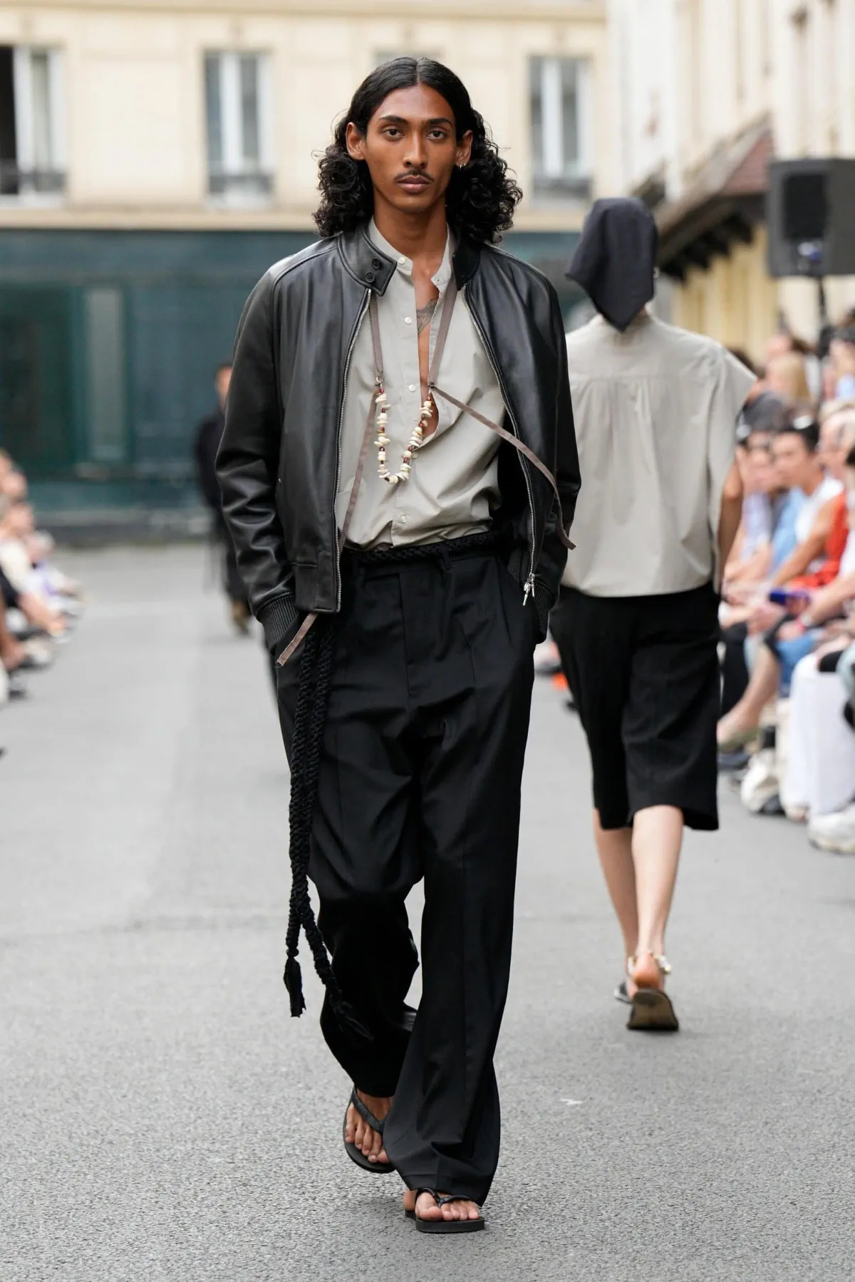 Au printemps 2026, Officine Générale dévoile un Paris imaginaire face à la mer