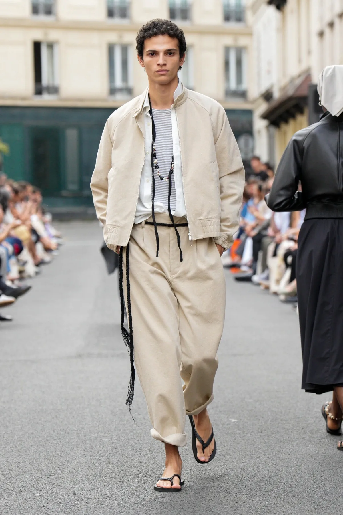 Au printemps 2026, Officine Générale dévoile un Paris imaginaire face à la mer