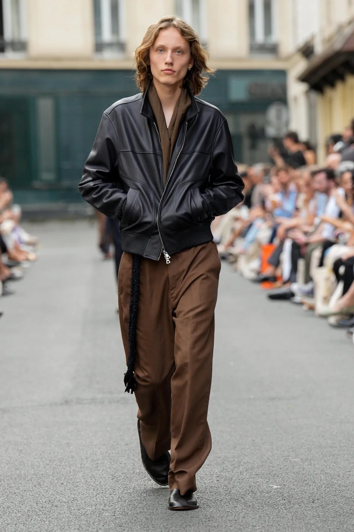 Au printemps 2026, Officine Générale dévoile un Paris imaginaire face à la mer